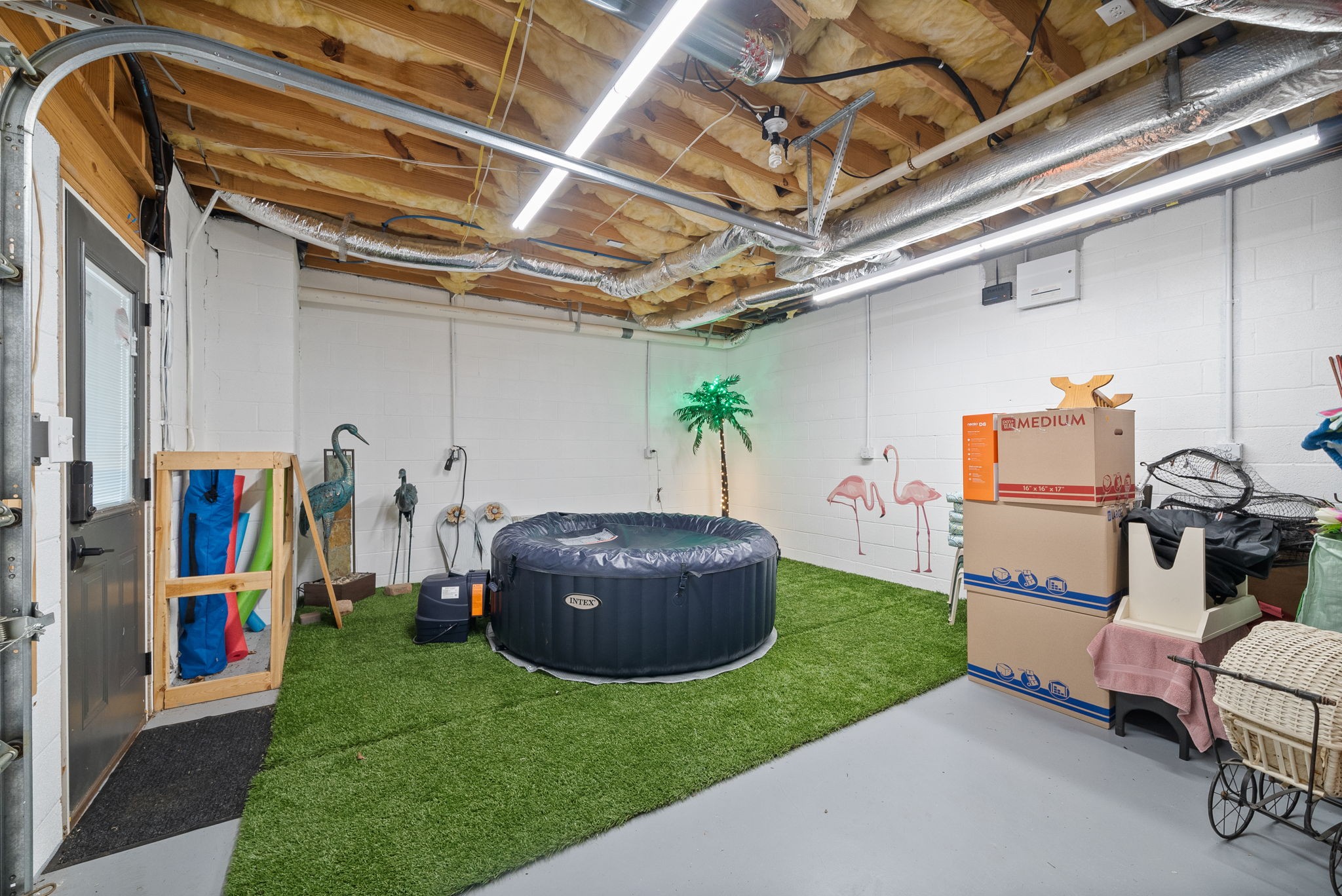 Clarksville, Tennessee 37043, United States, 2 Bedrooms Bedrooms, ,2 BathroomsBathrooms,Residential,Pending,91282