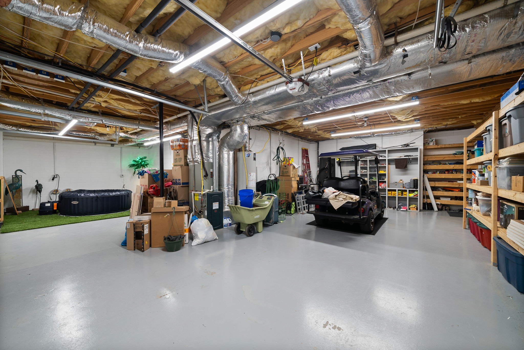 Clarksville, Tennessee 37043, United States, 2 Bedrooms Bedrooms, ,2 BathroomsBathrooms,Residential,Pending,91282