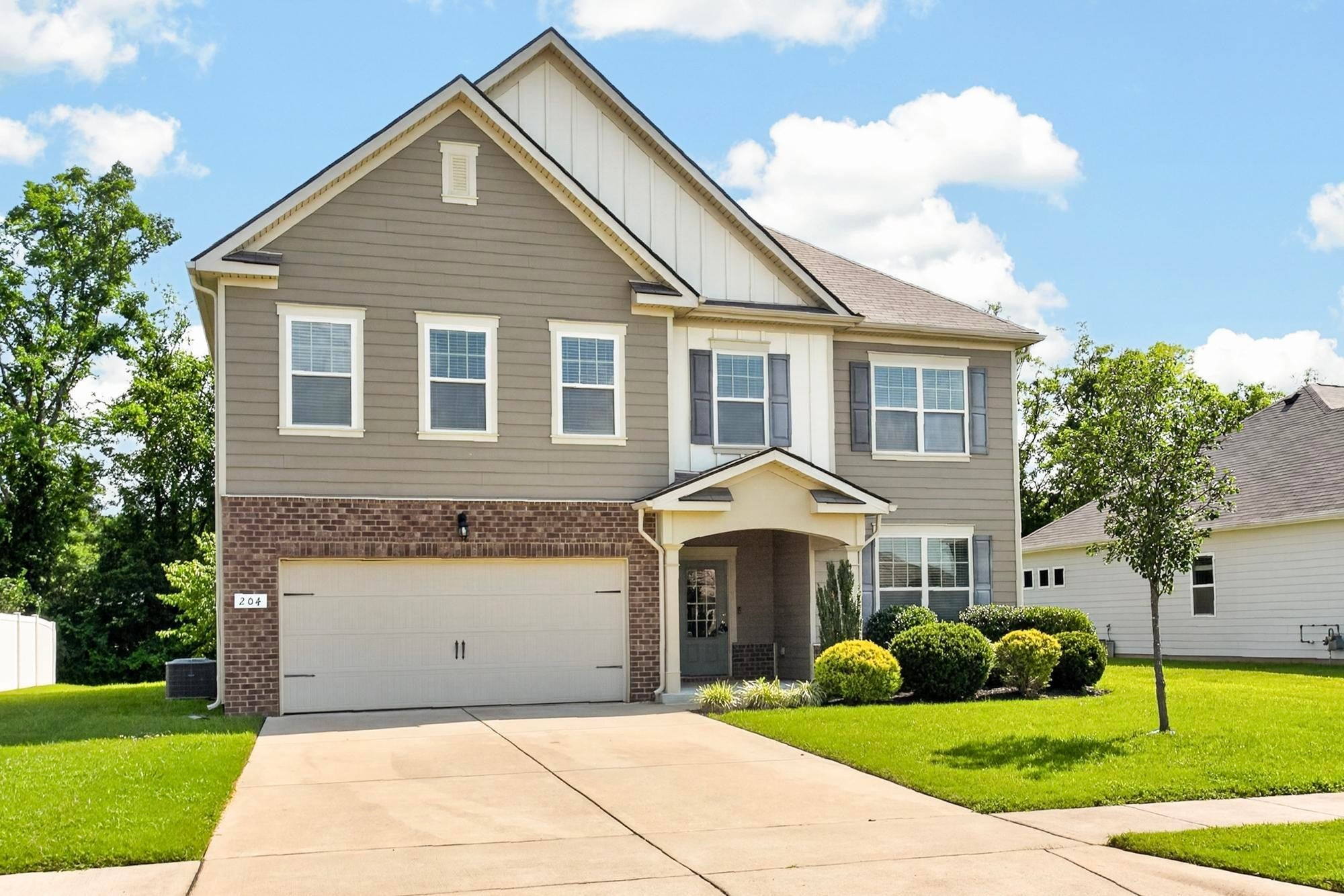 204 Princeton Dr