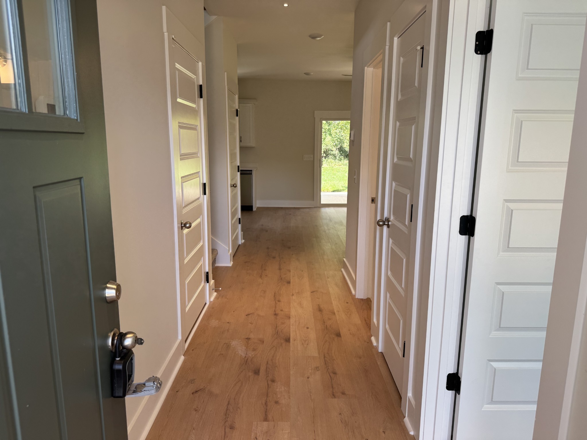 554 Charleston Cove Way