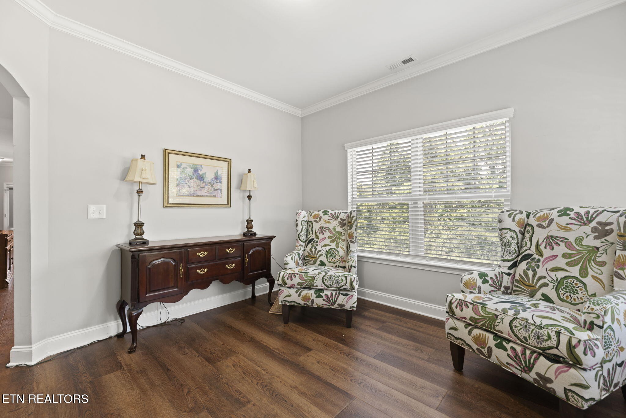 106 Groves Park Blvd