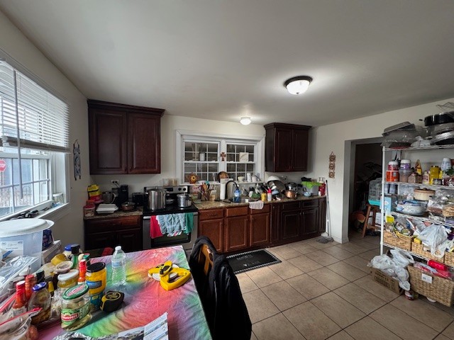 32 E Linden Ave