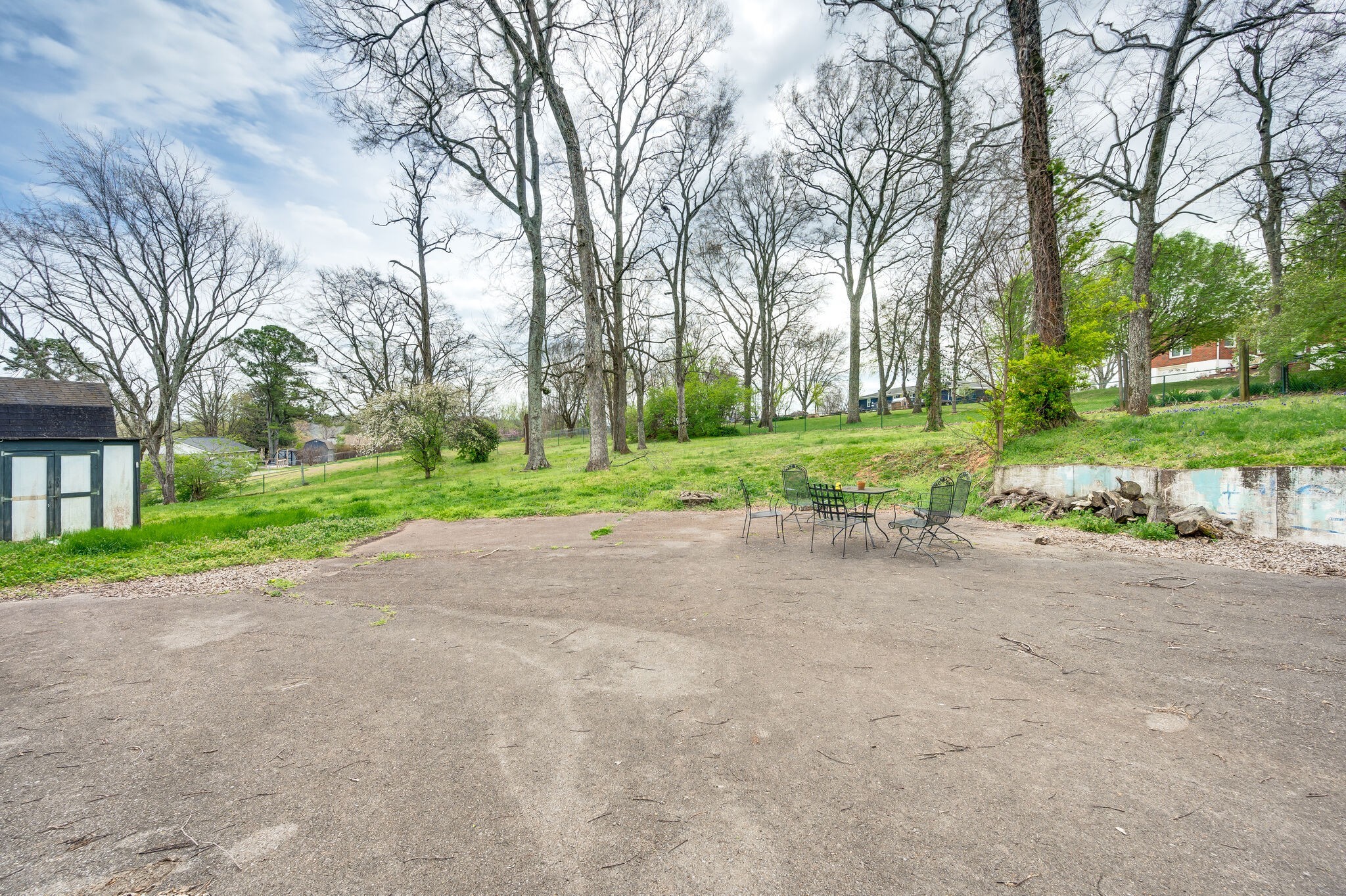 Nashville, Tennessee 37207, United States, 3 Bedrooms Bedrooms, ,2 BathroomsBathrooms,Residential,Pending,94717