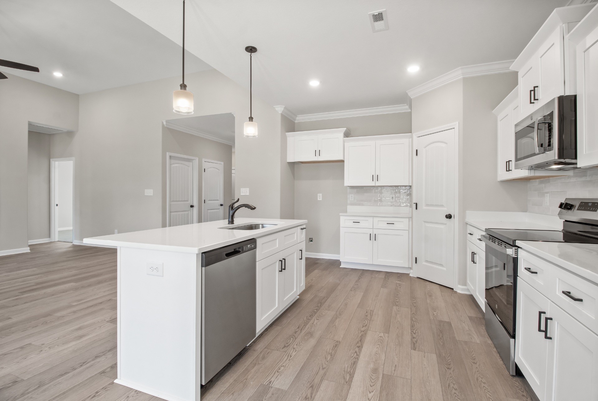 1232 Mourning Cloak Dr