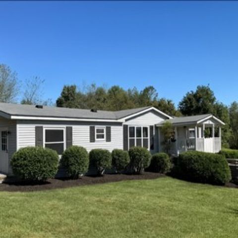 539 Womack Rd Bethpage TN 37022