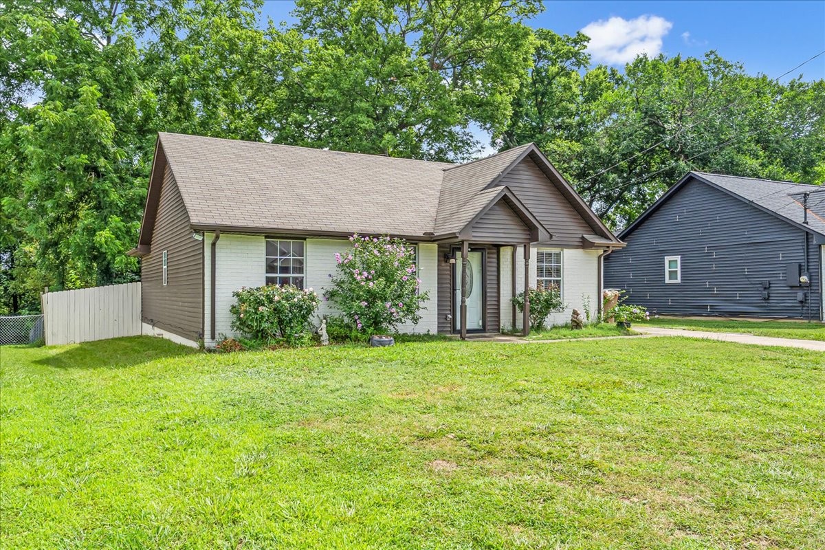 3525 Paragon Dr