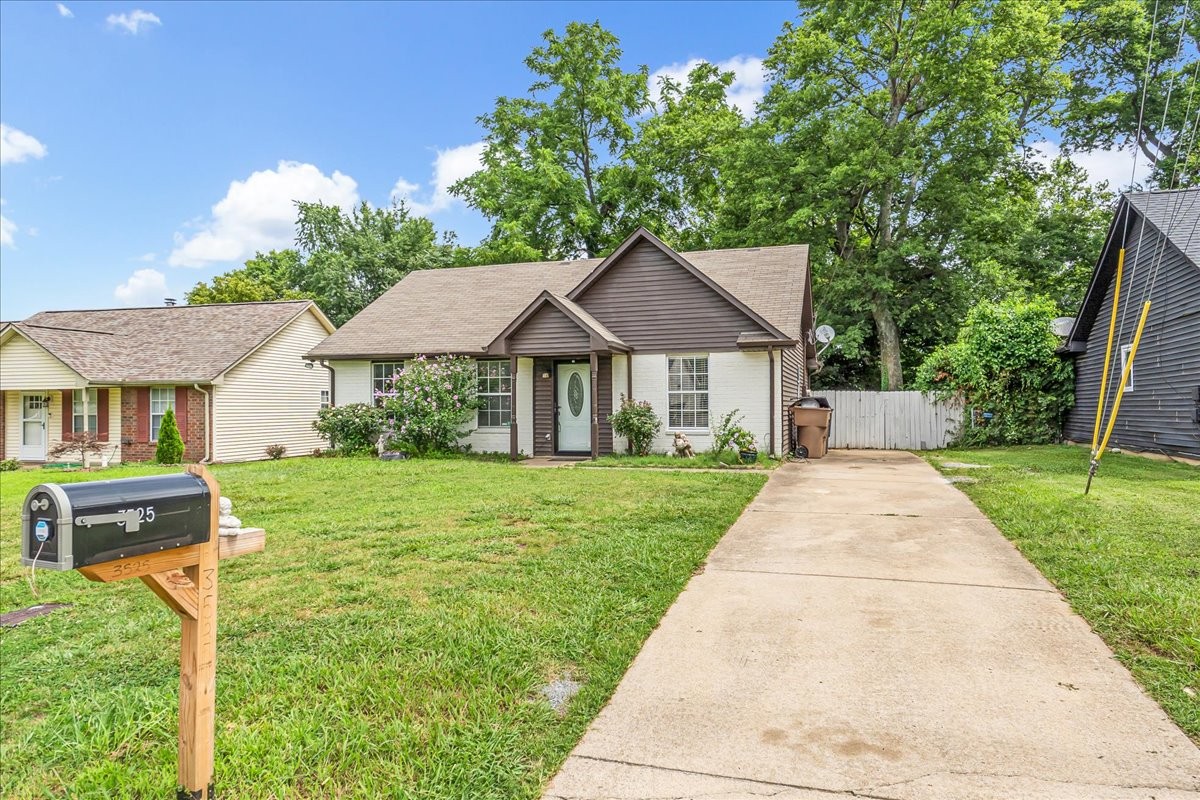 3525 Paragon Dr