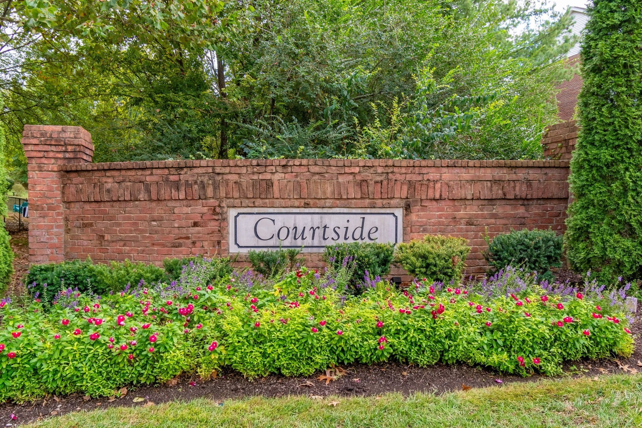 1304 Sweetwater Dr