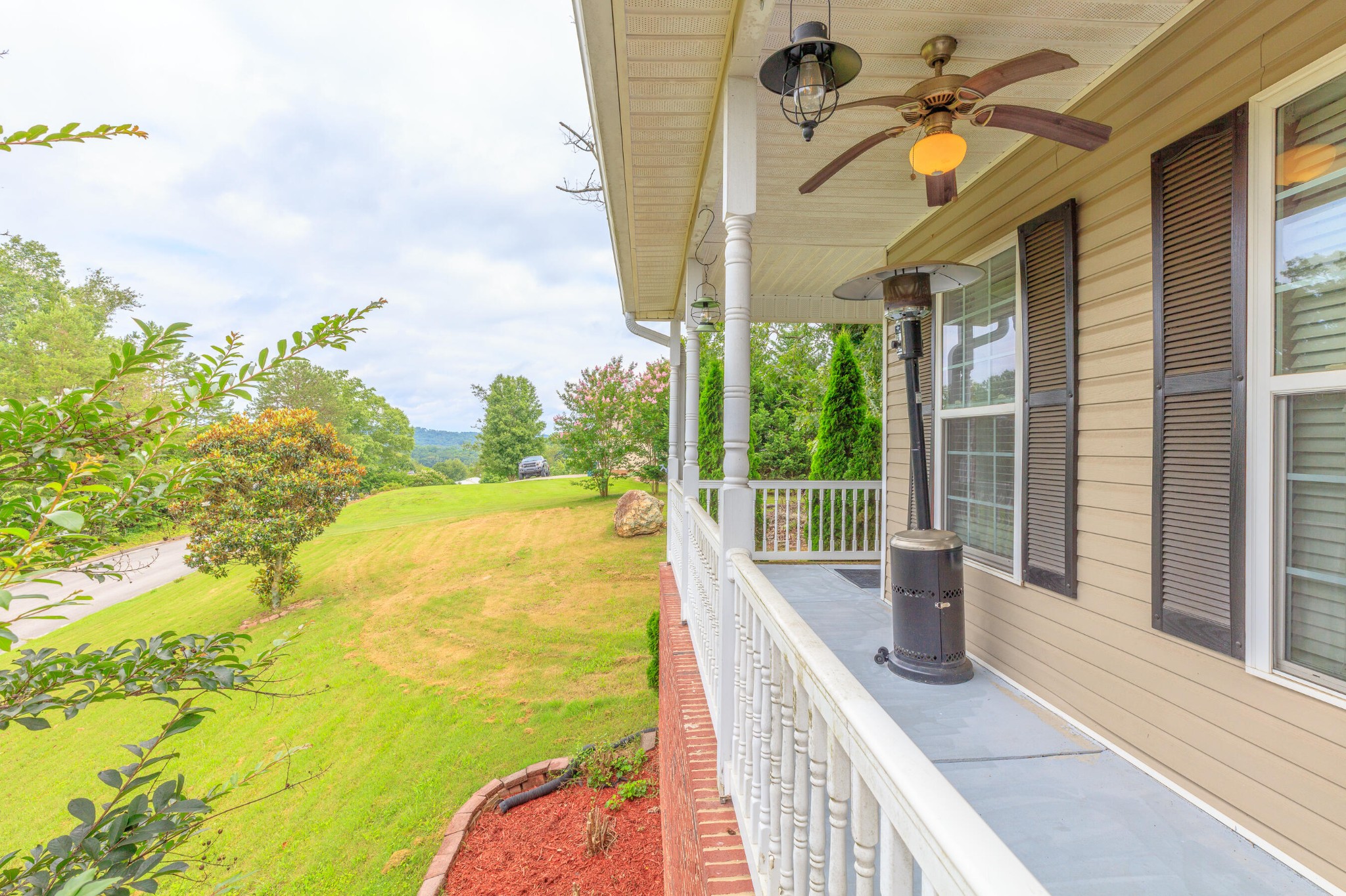 199 Falcons View Drive