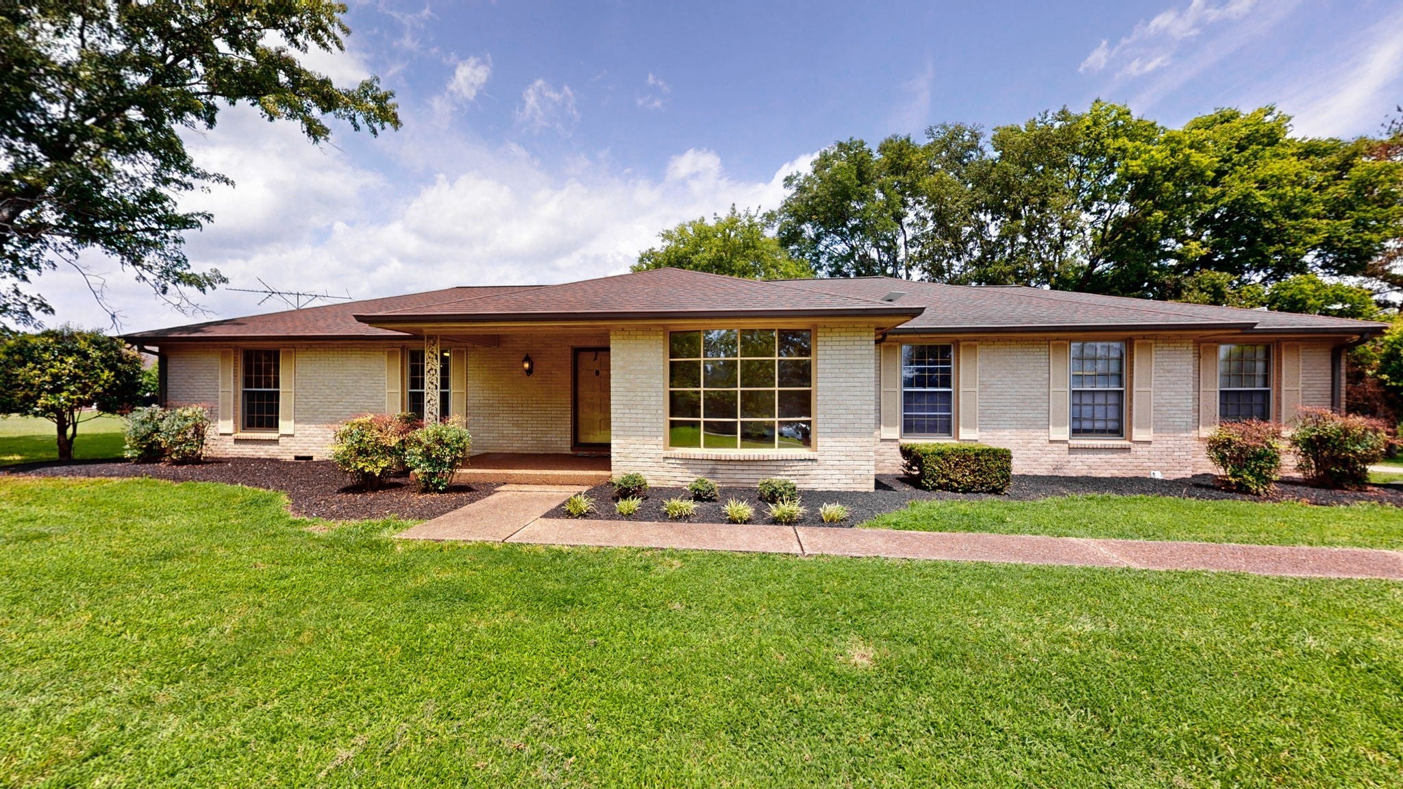 195 Cave Springs Rd