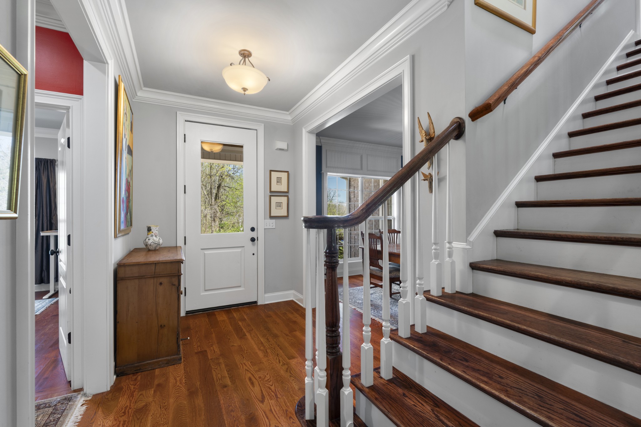 782 Saussy Pl