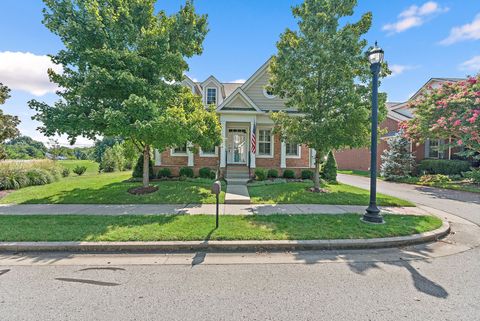 2001 Barclay Ln Franklin TN 37064