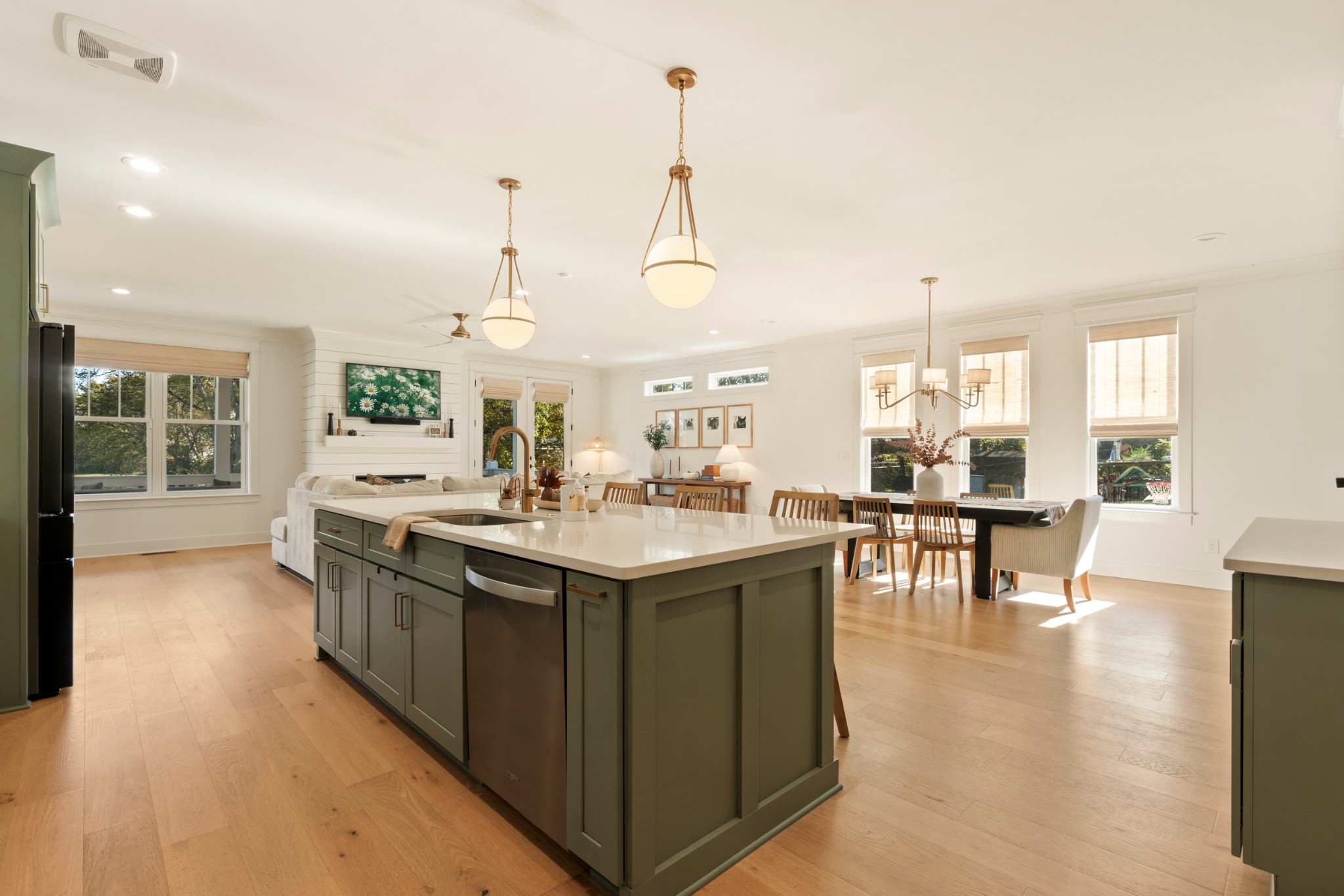 536 River Rouge Dr A