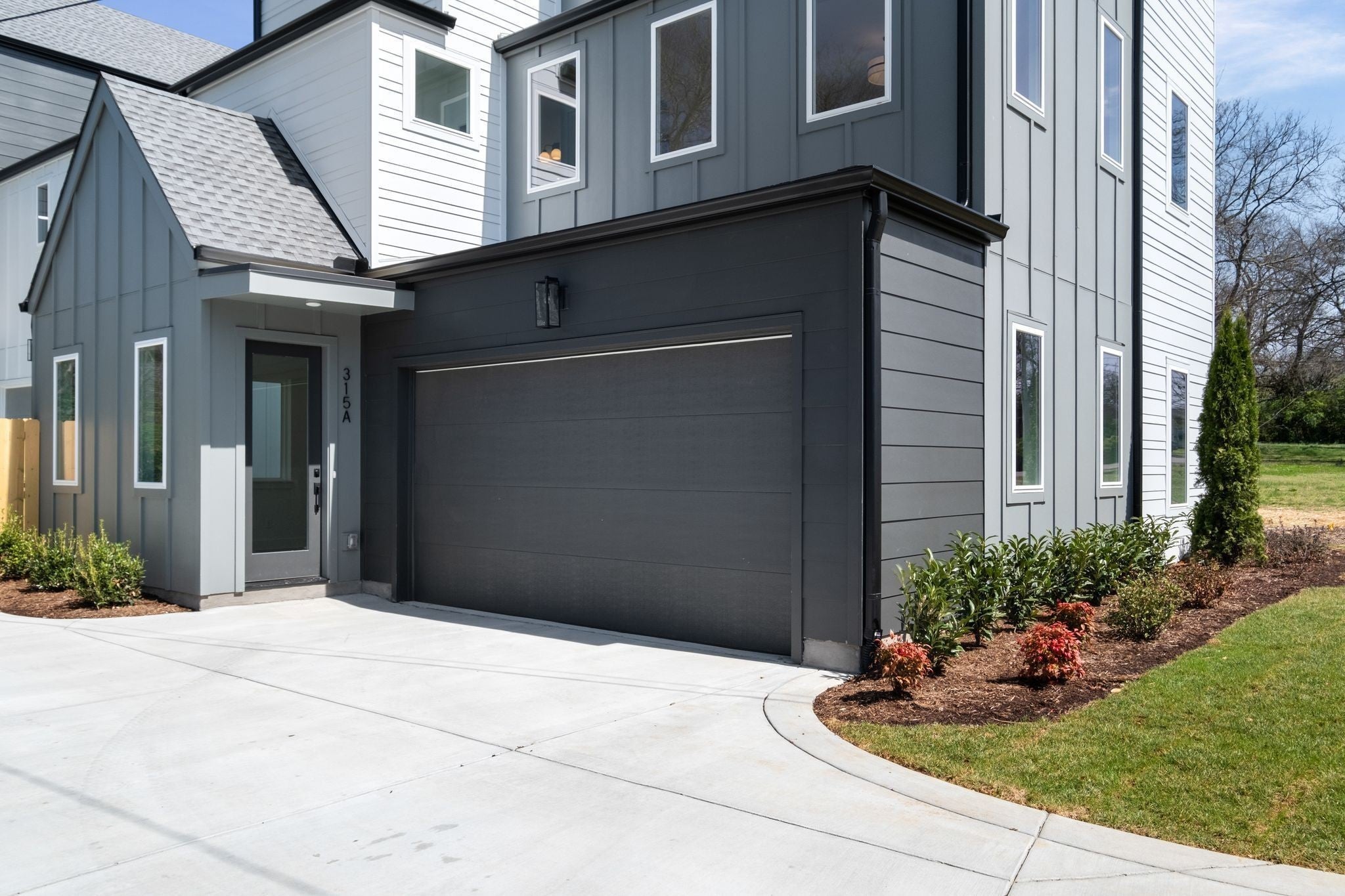 4.0-bed rental at 315a Edith Ave