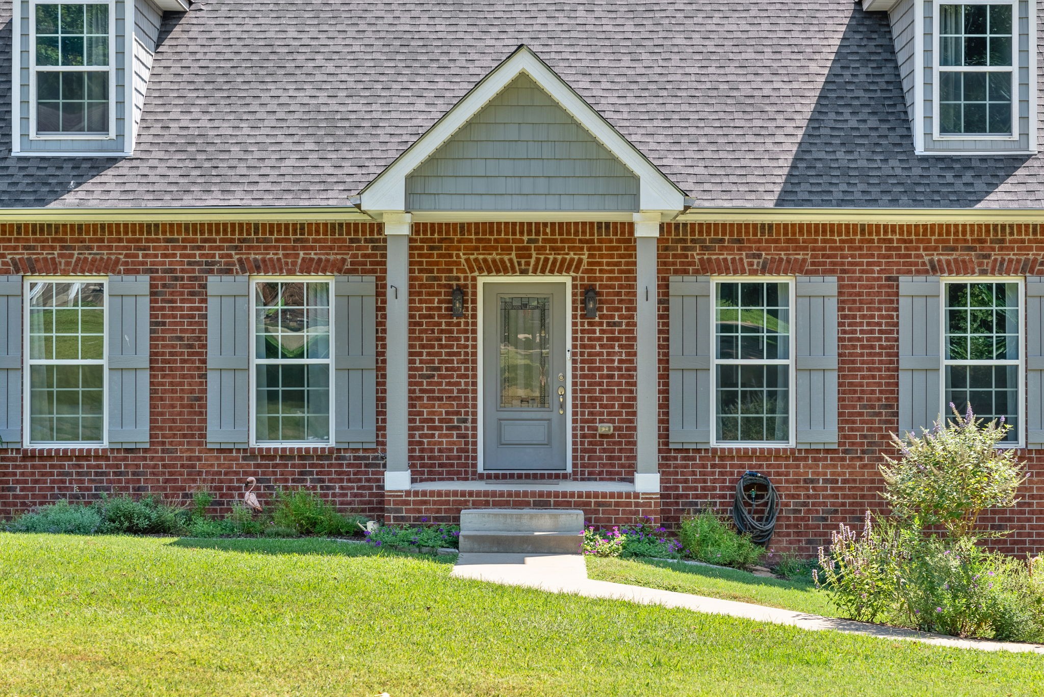 631 Eastwood Ct