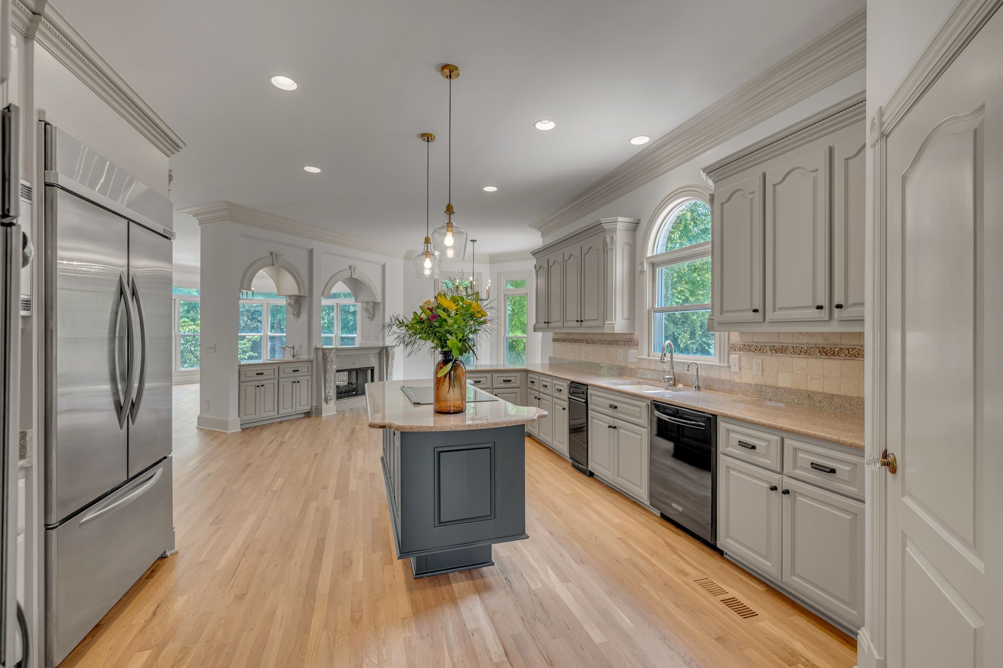 824 Princeton Hills Dr