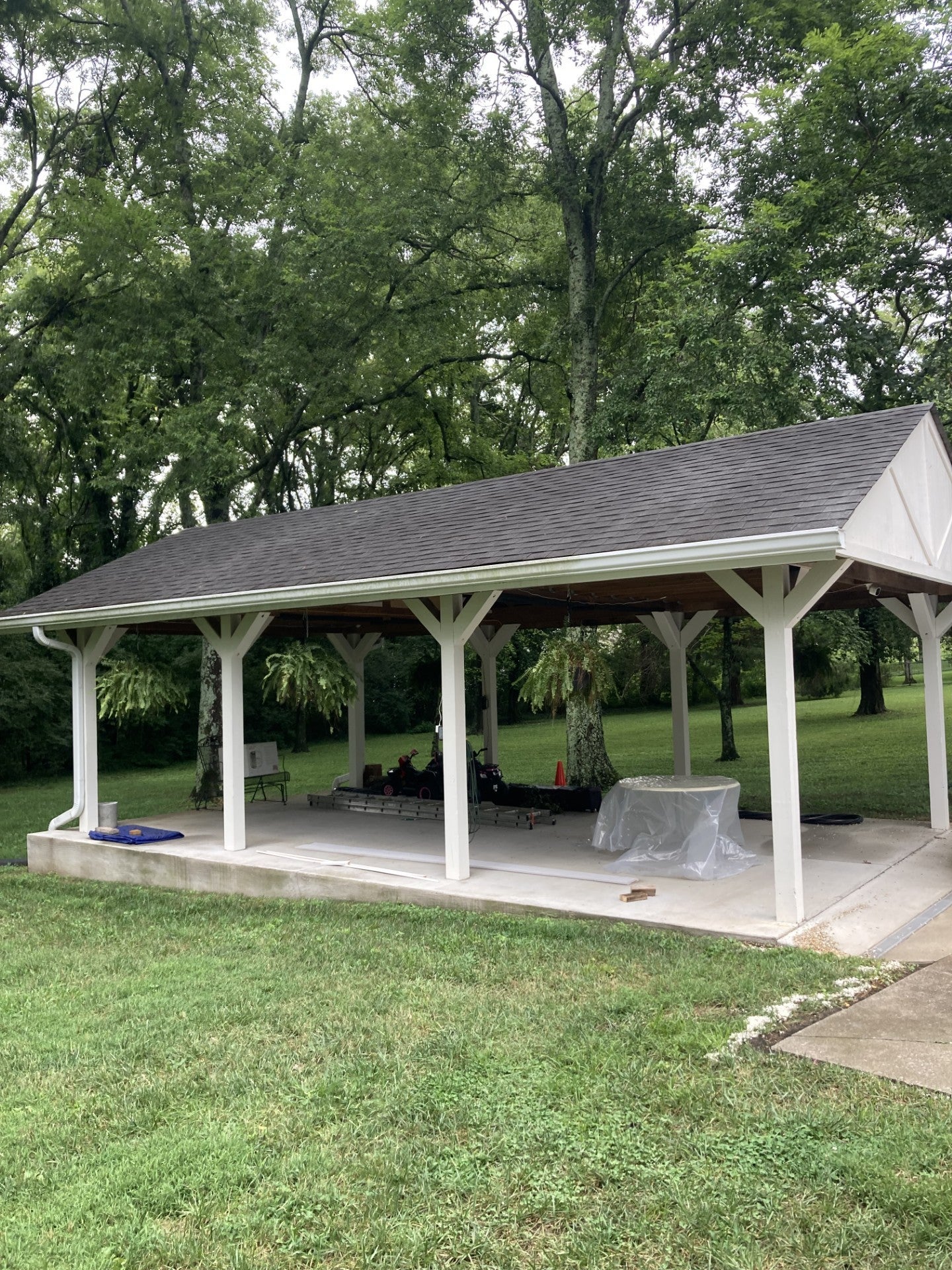 206 W Meade Dr