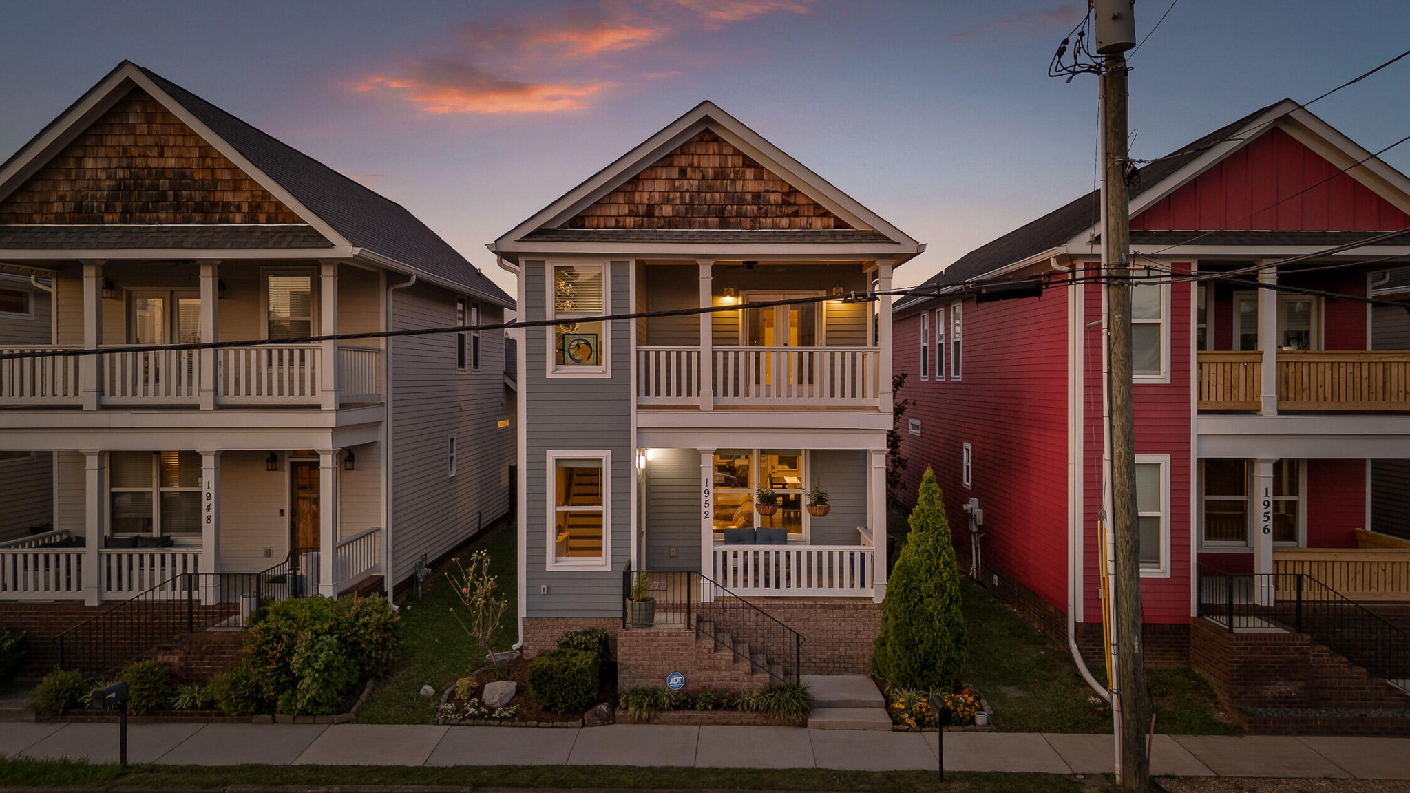 1952 Rossville Avenue