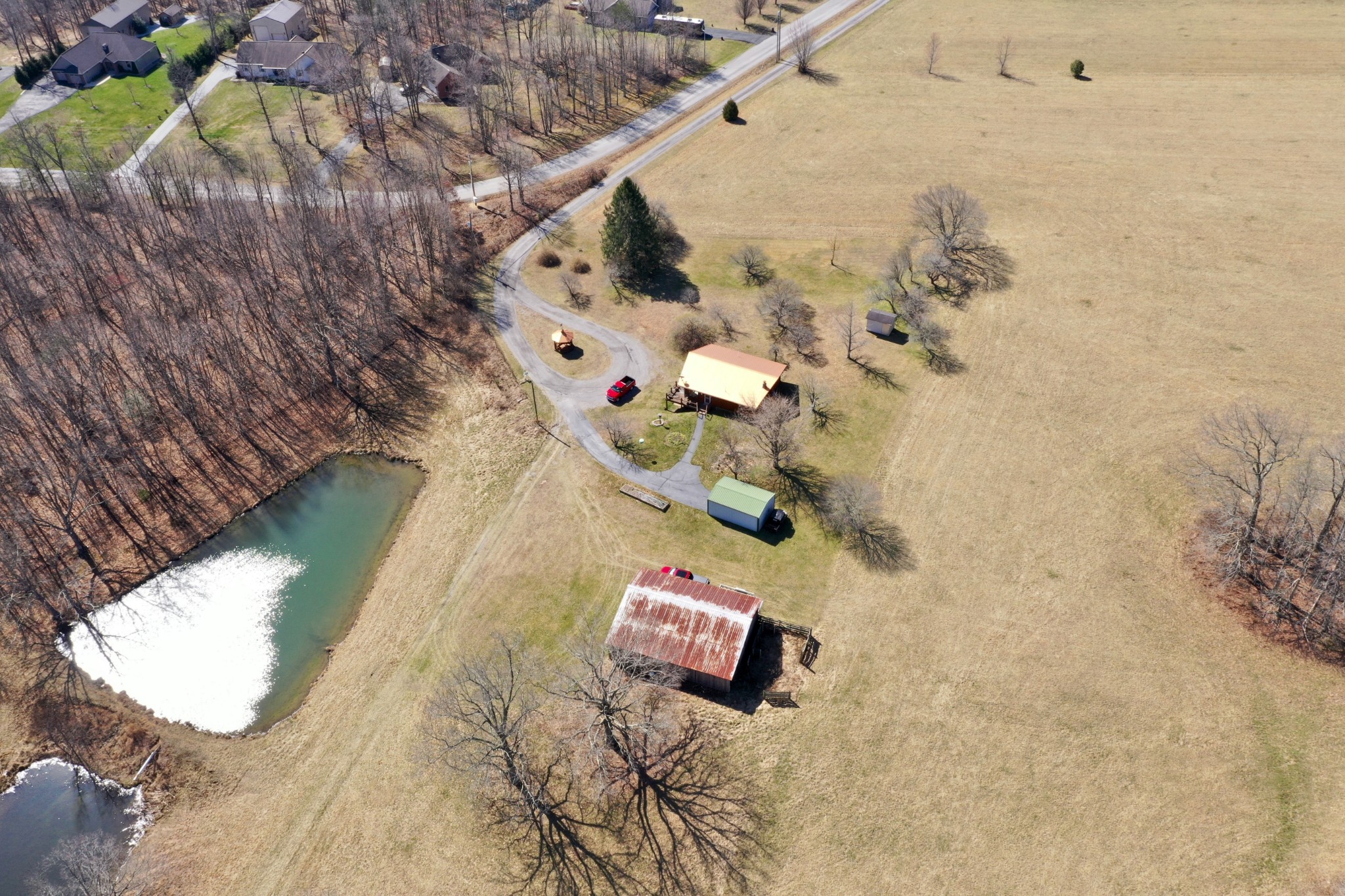 384 Miller Ct
