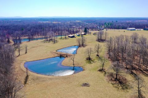 384 Miller Ct Crossville TN 38571