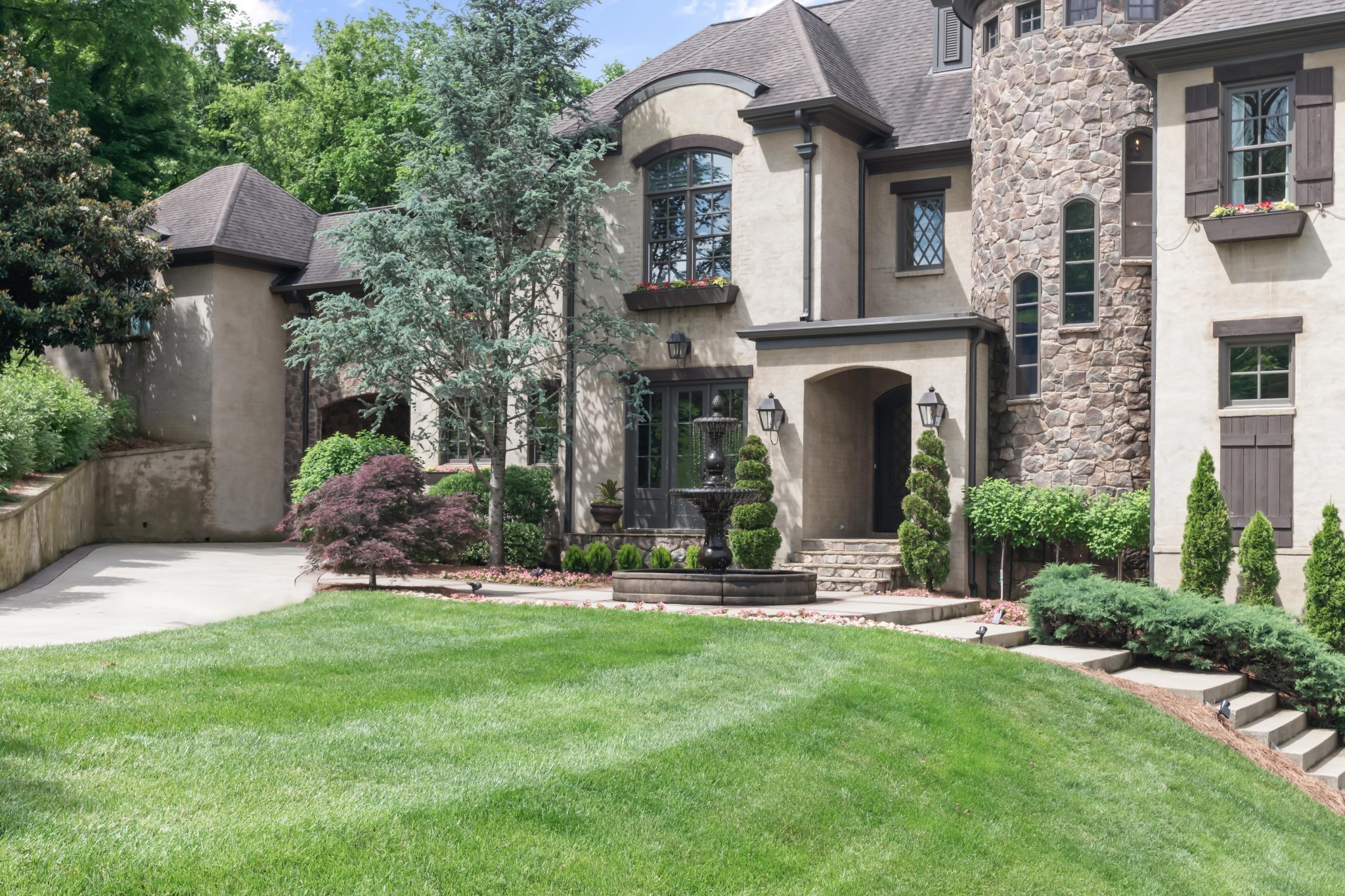 399 The Lady of the Lake Lane