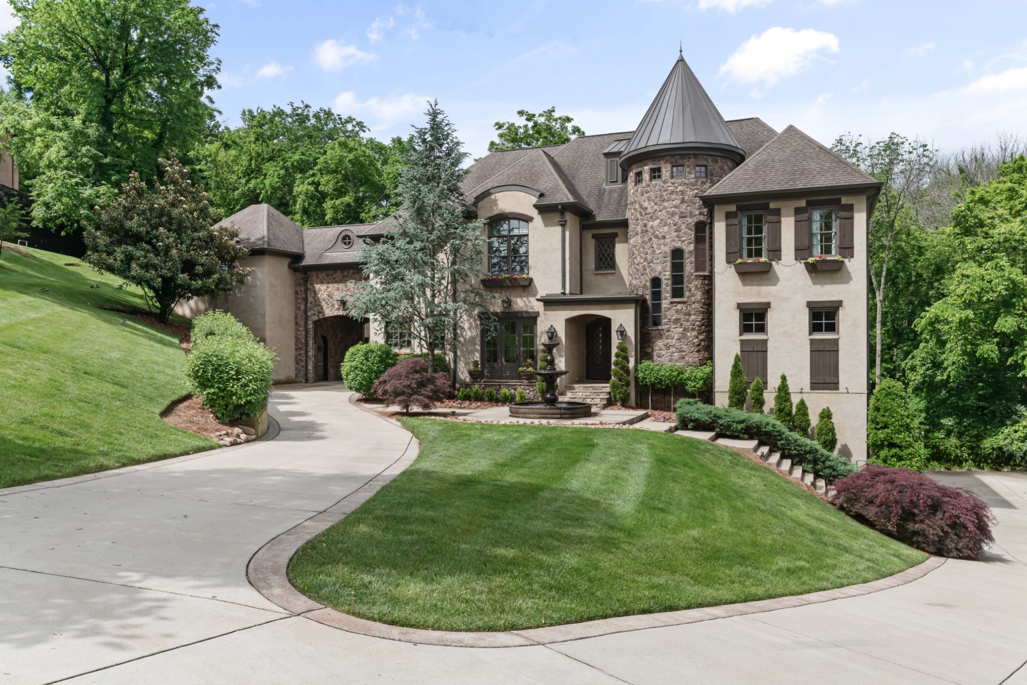 399 The Lady of the Lake Lane