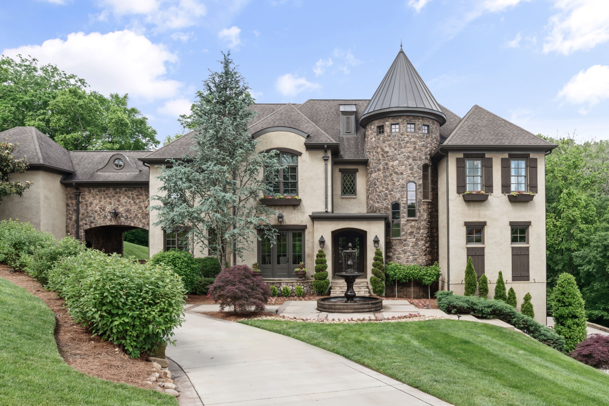 399 The Lady of the Lake Lane