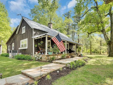 767 Sherwood Rd Sewanee TN 37375