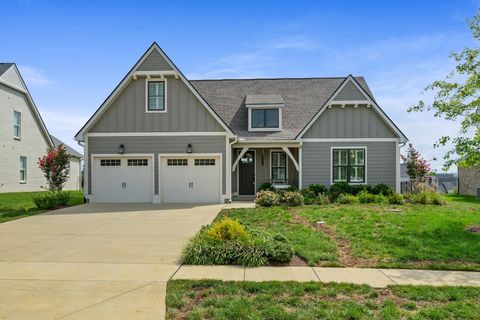 7032 Balcolm Ct College Grove TN 37046