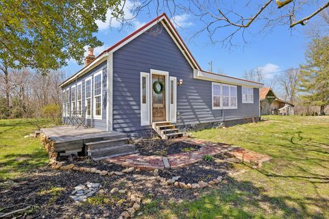 3736 Mobleys Cut Rd Thompsons Station TN 37179