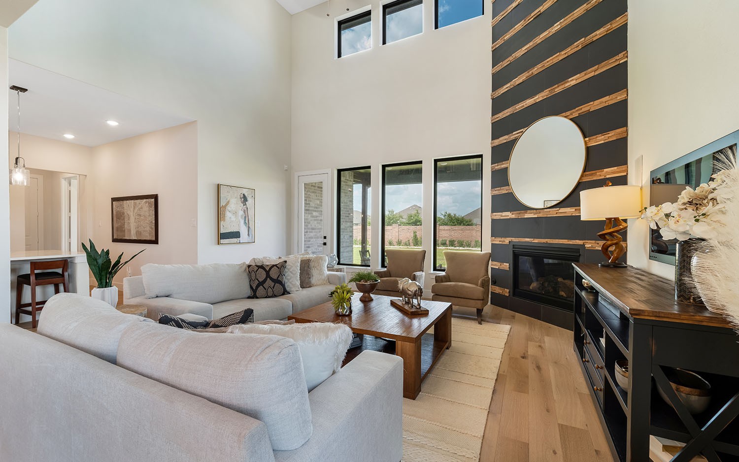6024 Elliott Ct