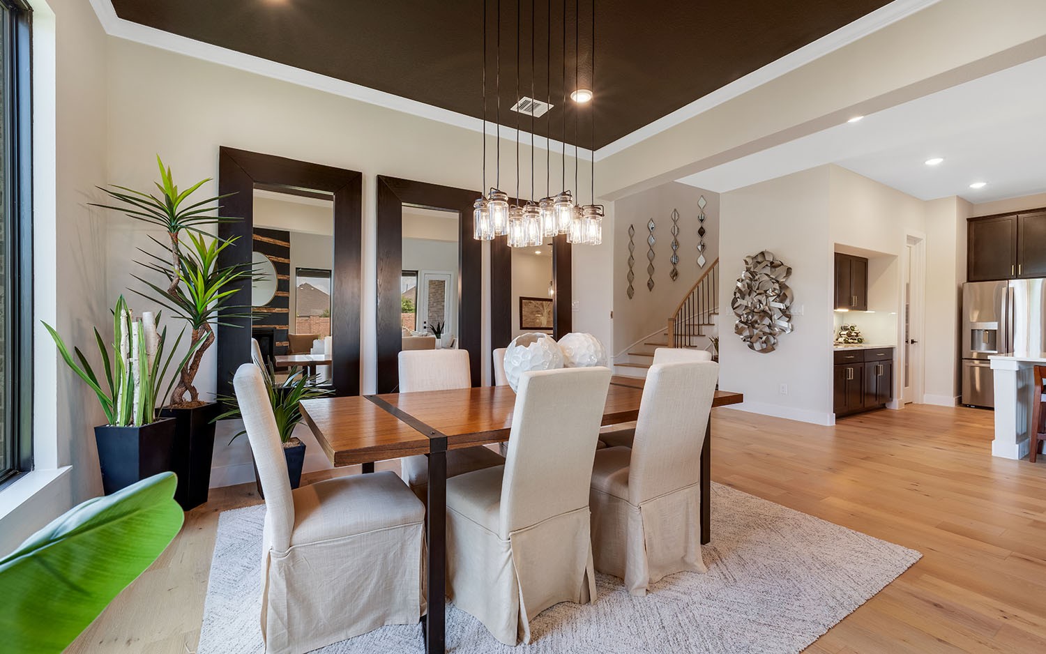 6024 Elliott Ct