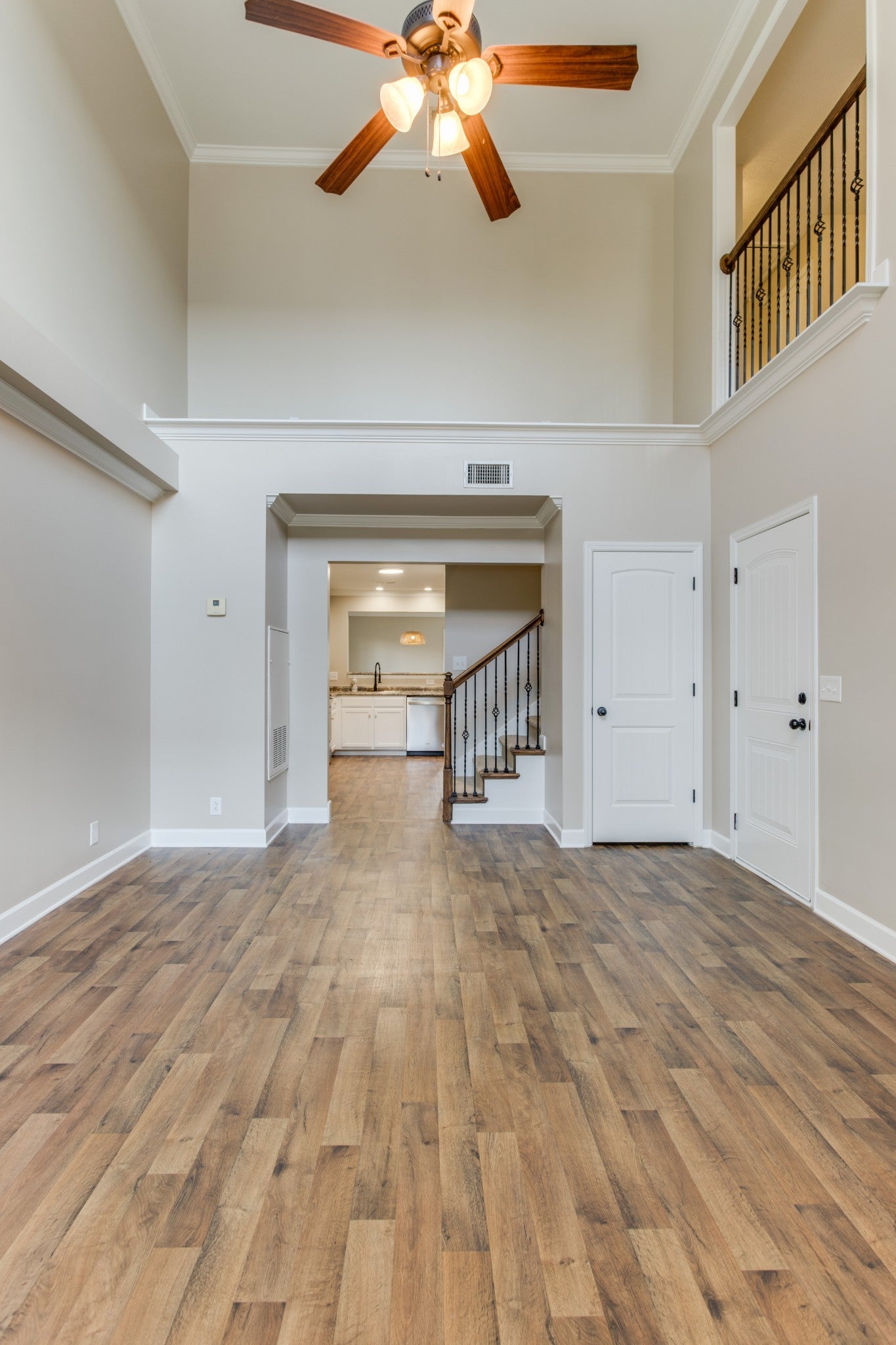 806 Bonneville Ln
