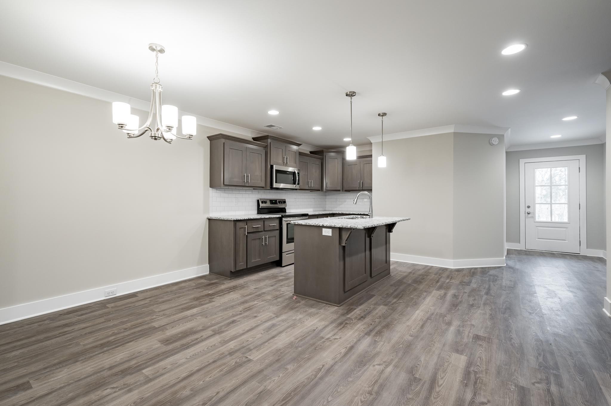 5624 Maples Retreat Dr