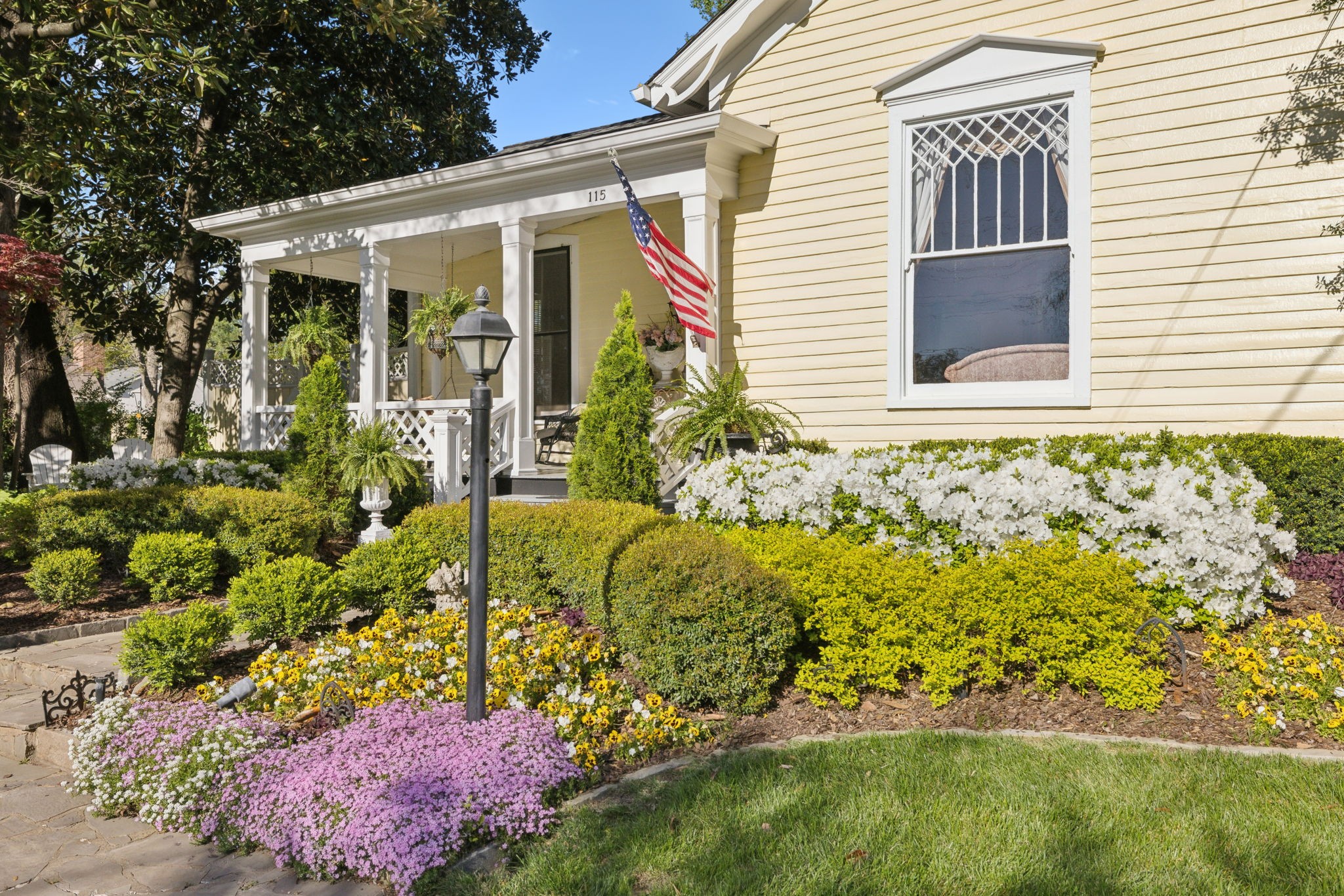 115 Lewisburg Ave