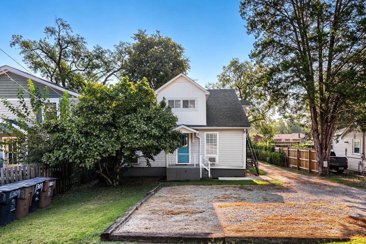 1309 Jones Ave