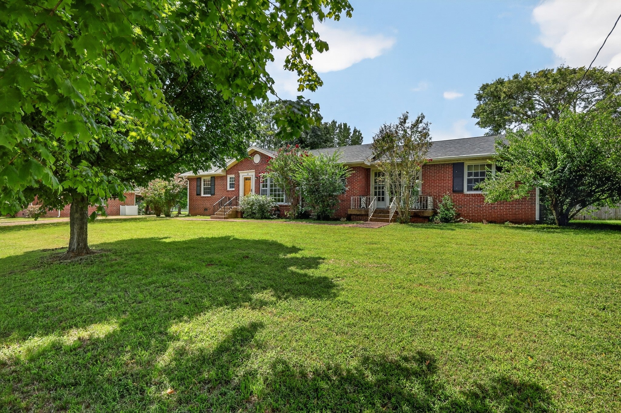 132 Winwood Dr