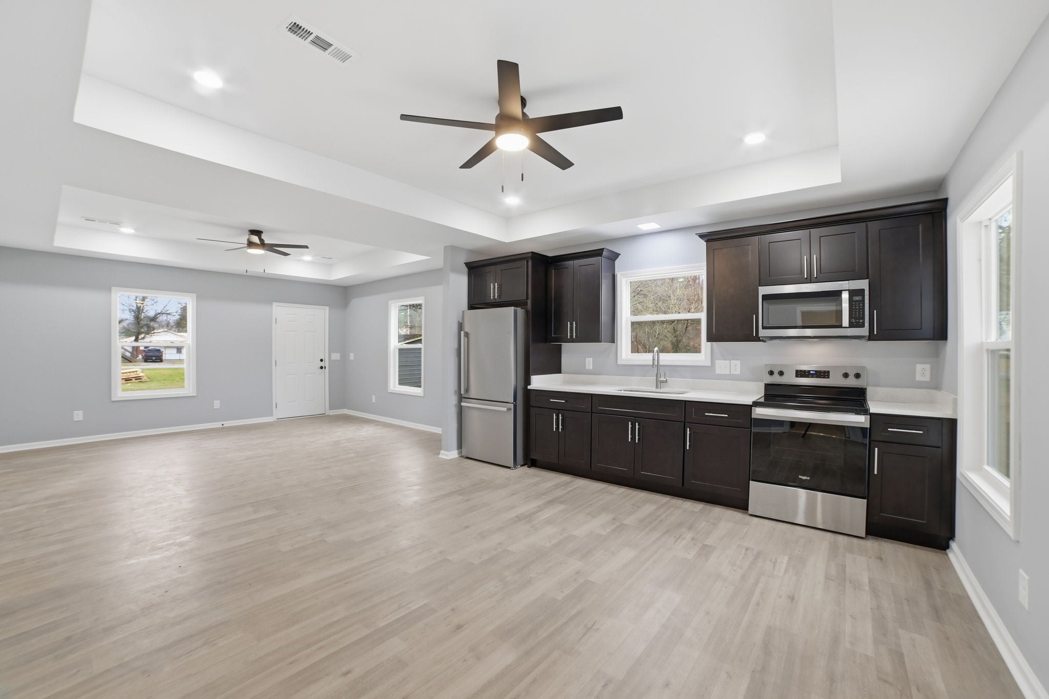104 Fairground Dr