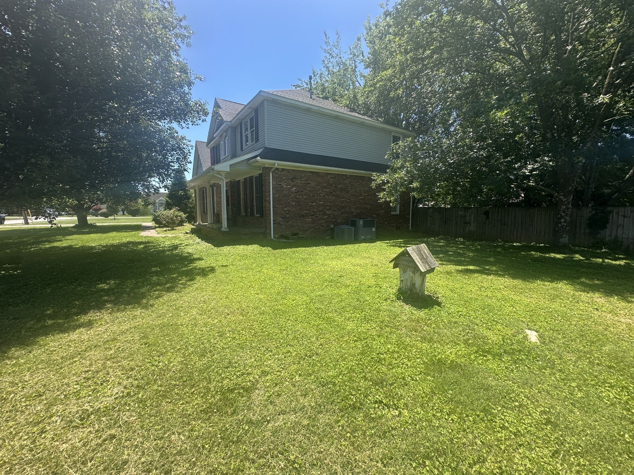202 Quincy Dr