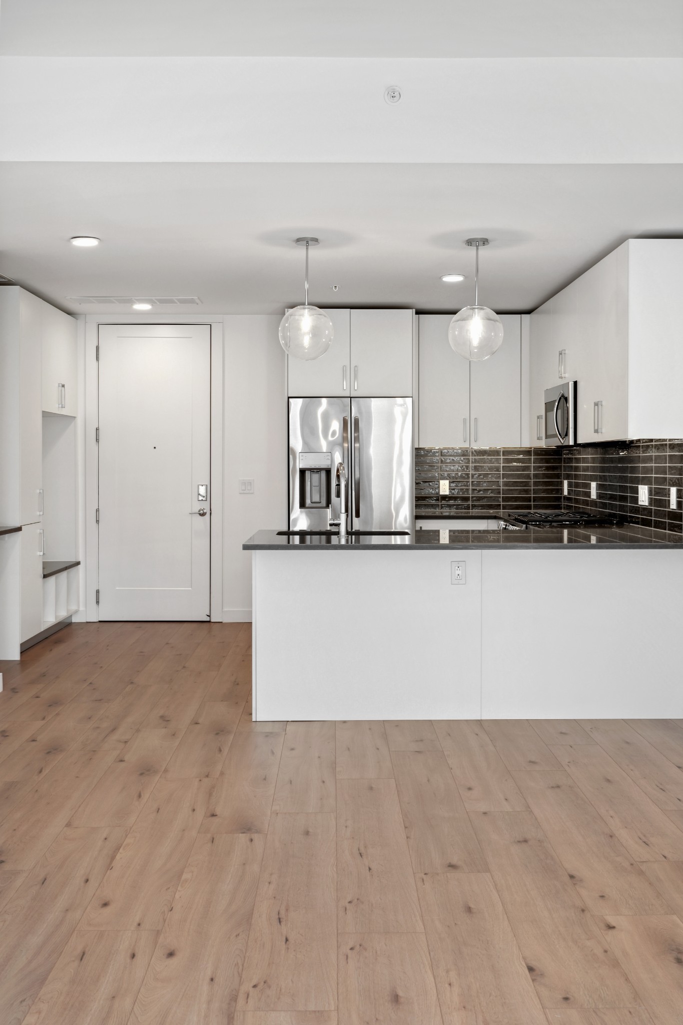 1212 Demonbreun St A7 (N)