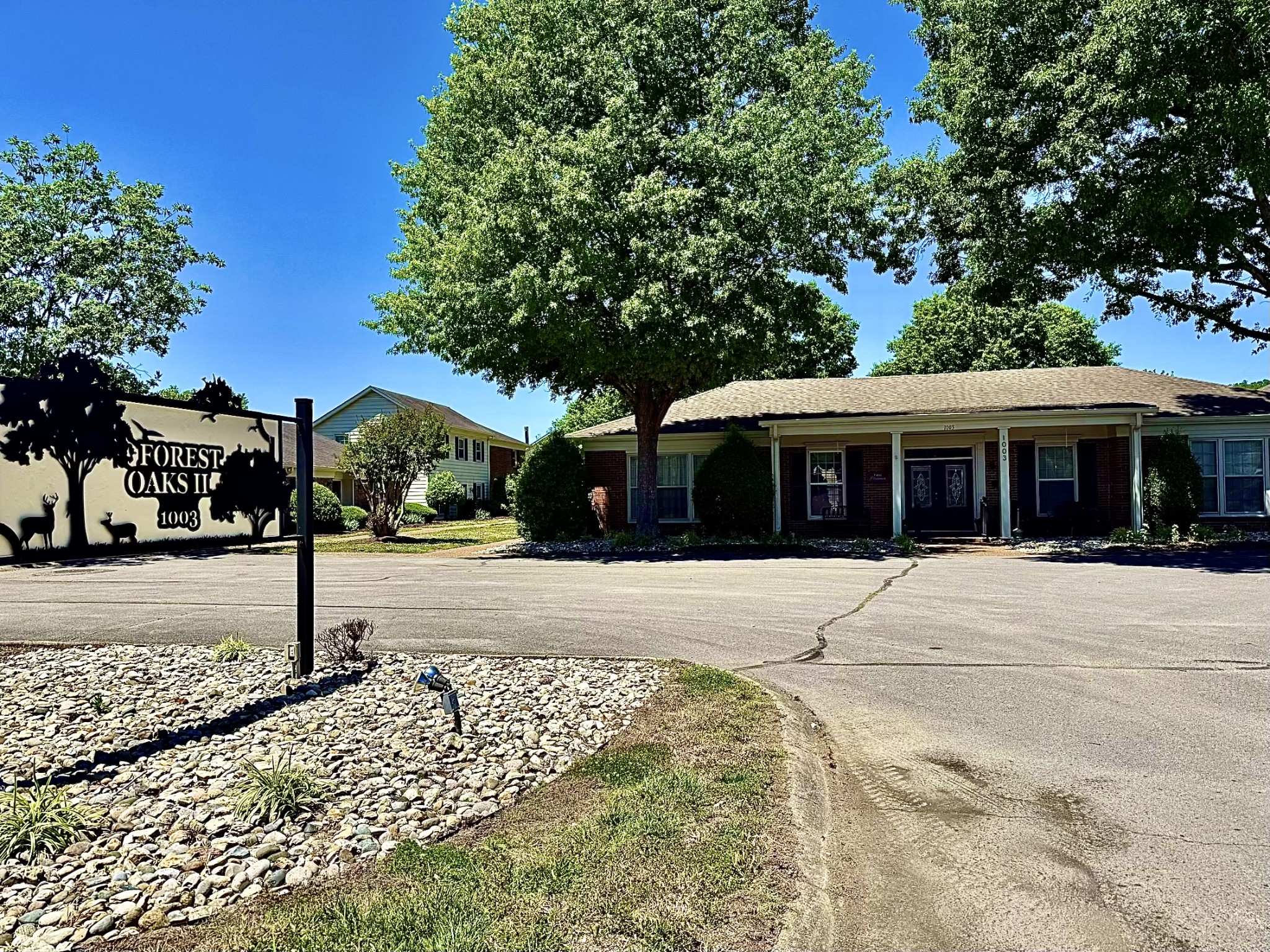 1137 E Northfield Blvd
