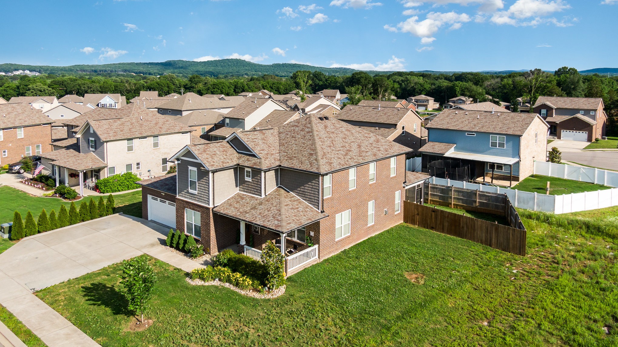 833 Clematis Dr