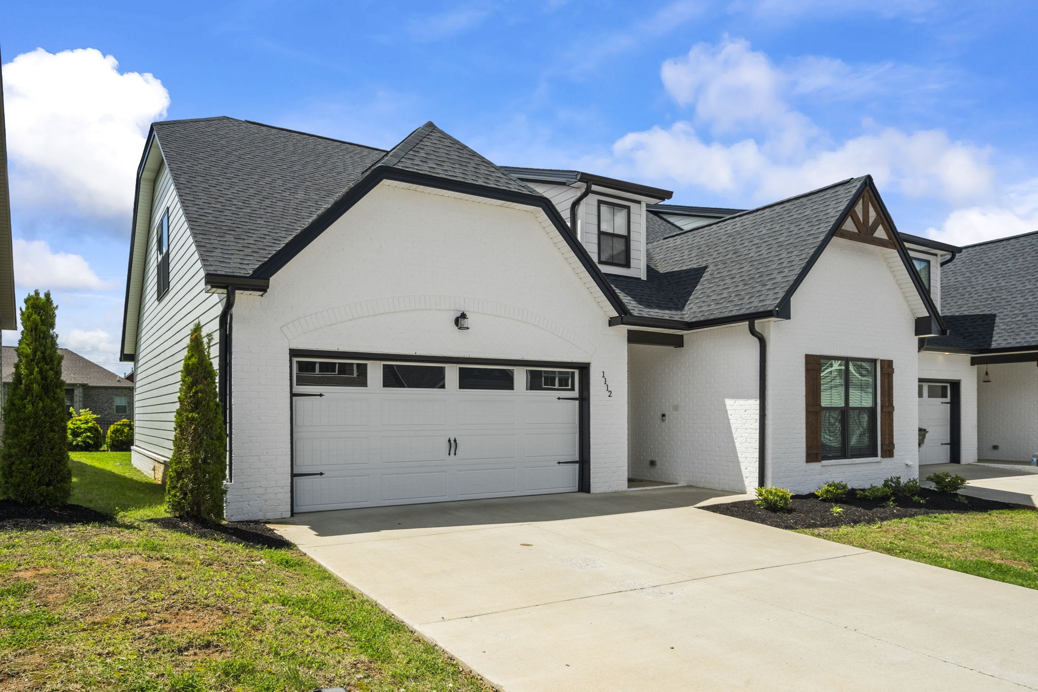1112 Malinda Ln