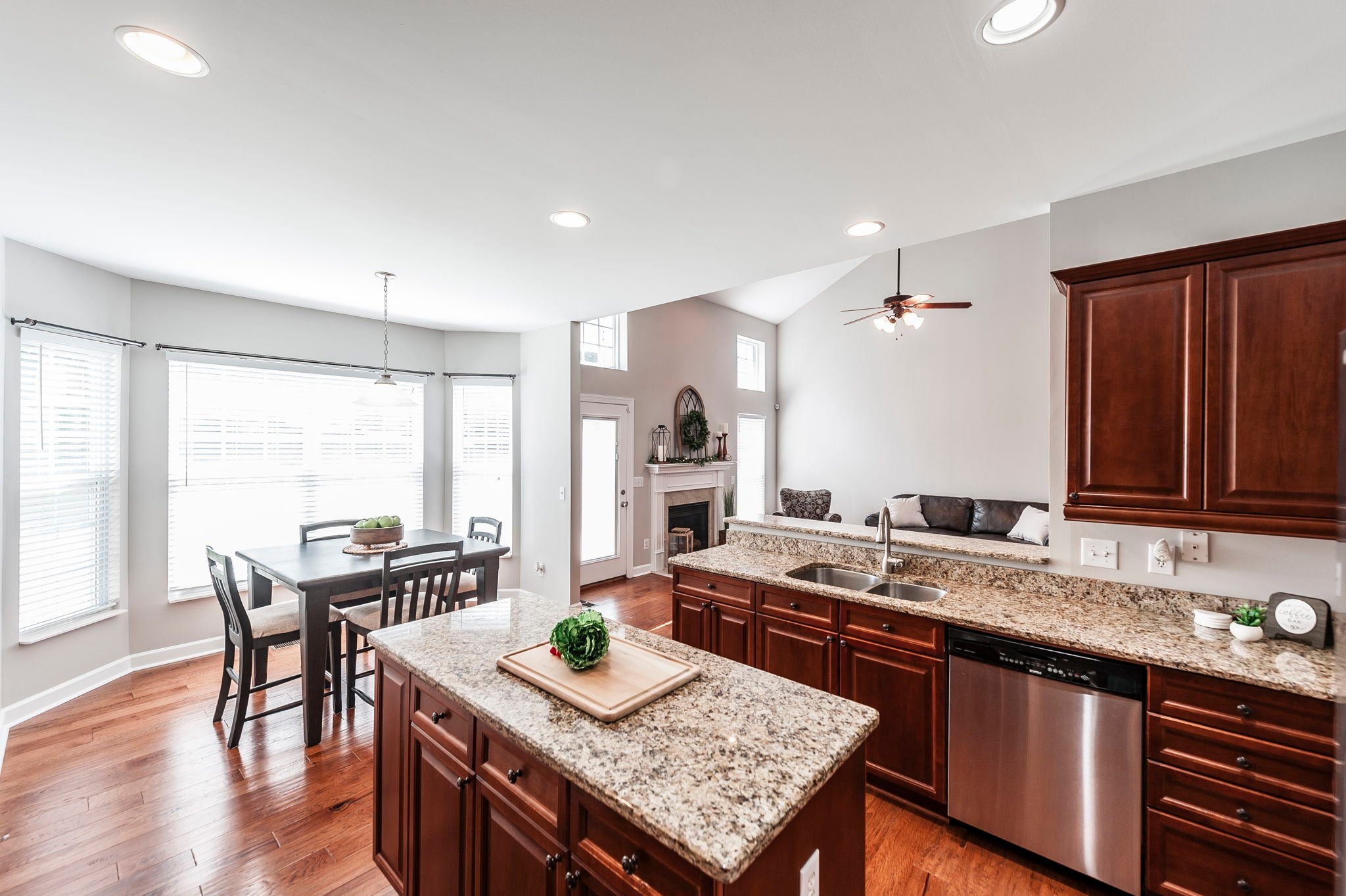 2054 Katherine Dr