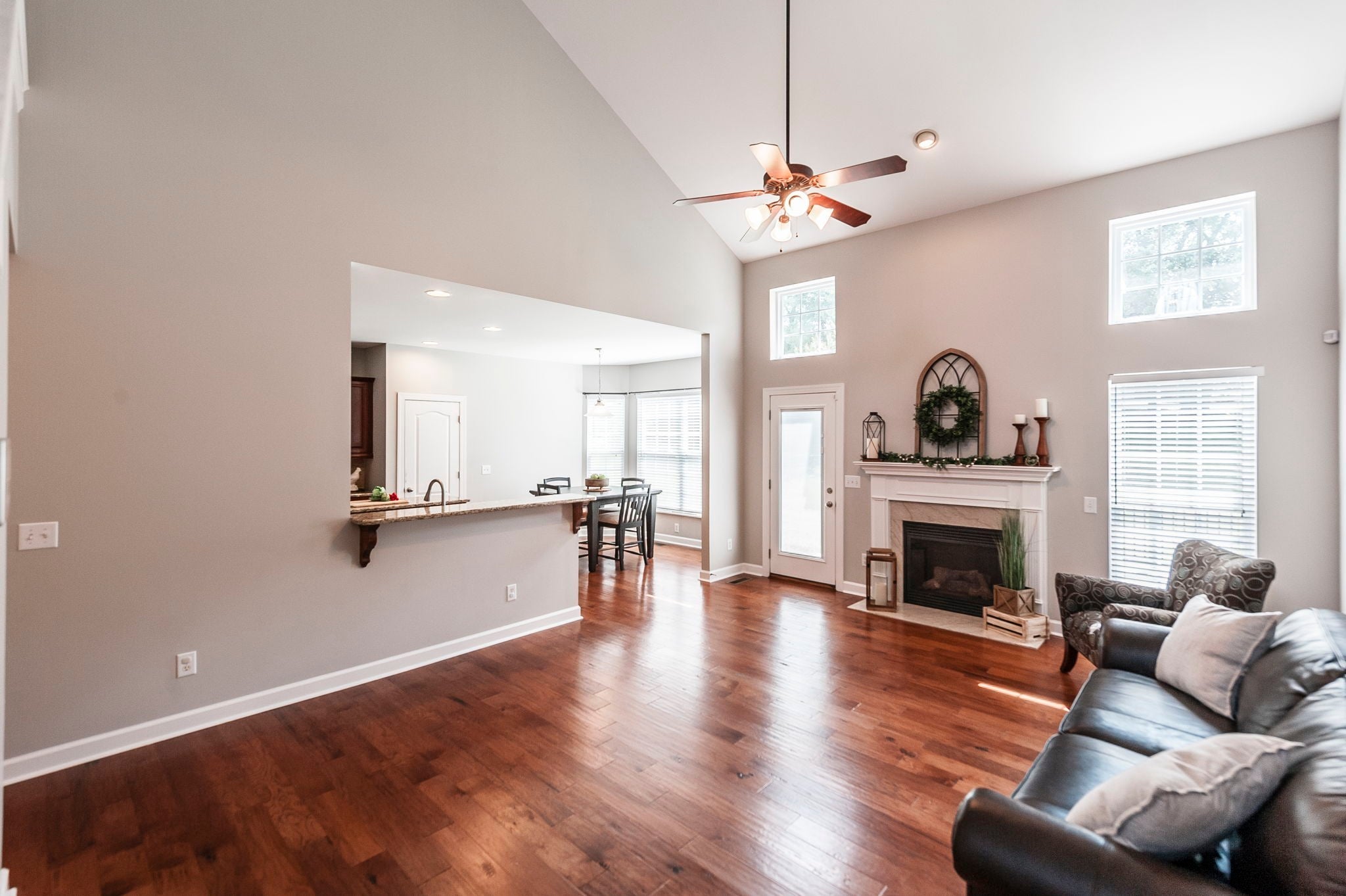 2054 Katherine Dr