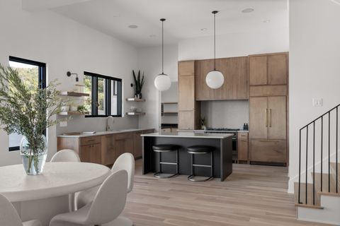 5817 Woodland Hills Dr Nashville TN 37211