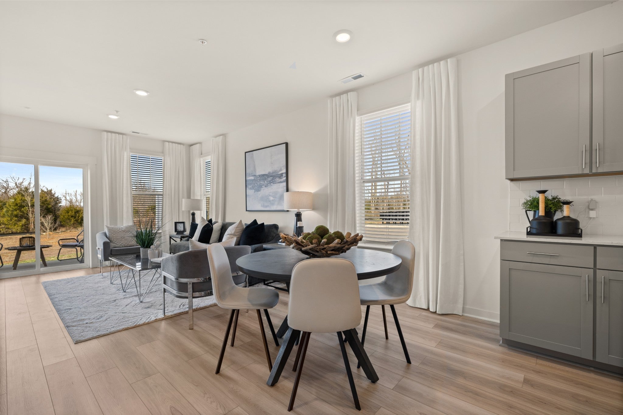 1608 Manuka Lane