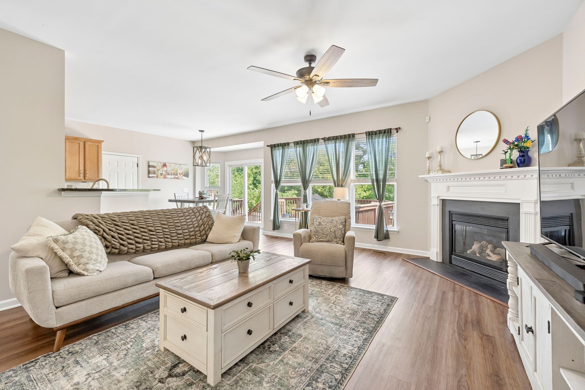 Photo 1 of 43 — 3032 Brookview Forest Dr, Nashville, TN 37211