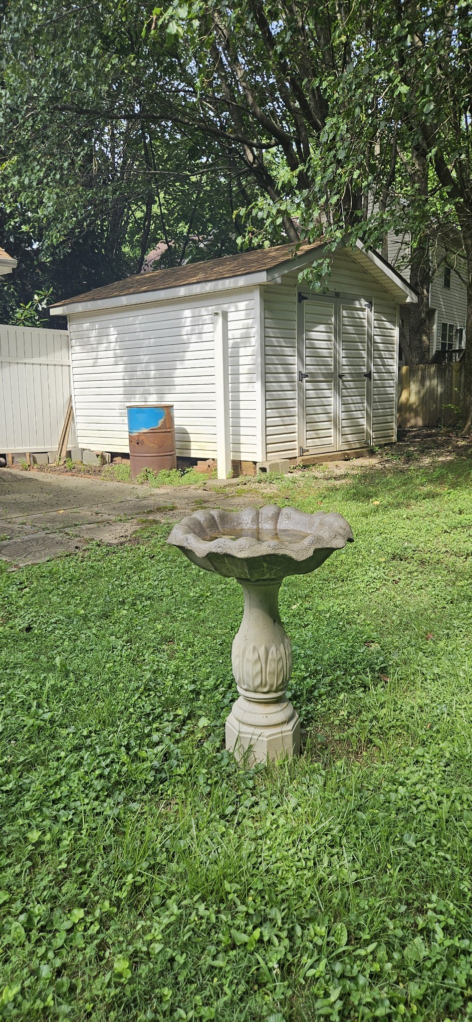 Clarksville, Tennessee 37043, United States, 3 Bedrooms Bedrooms, ,2 BathroomsBathrooms,Residential,Active,173758