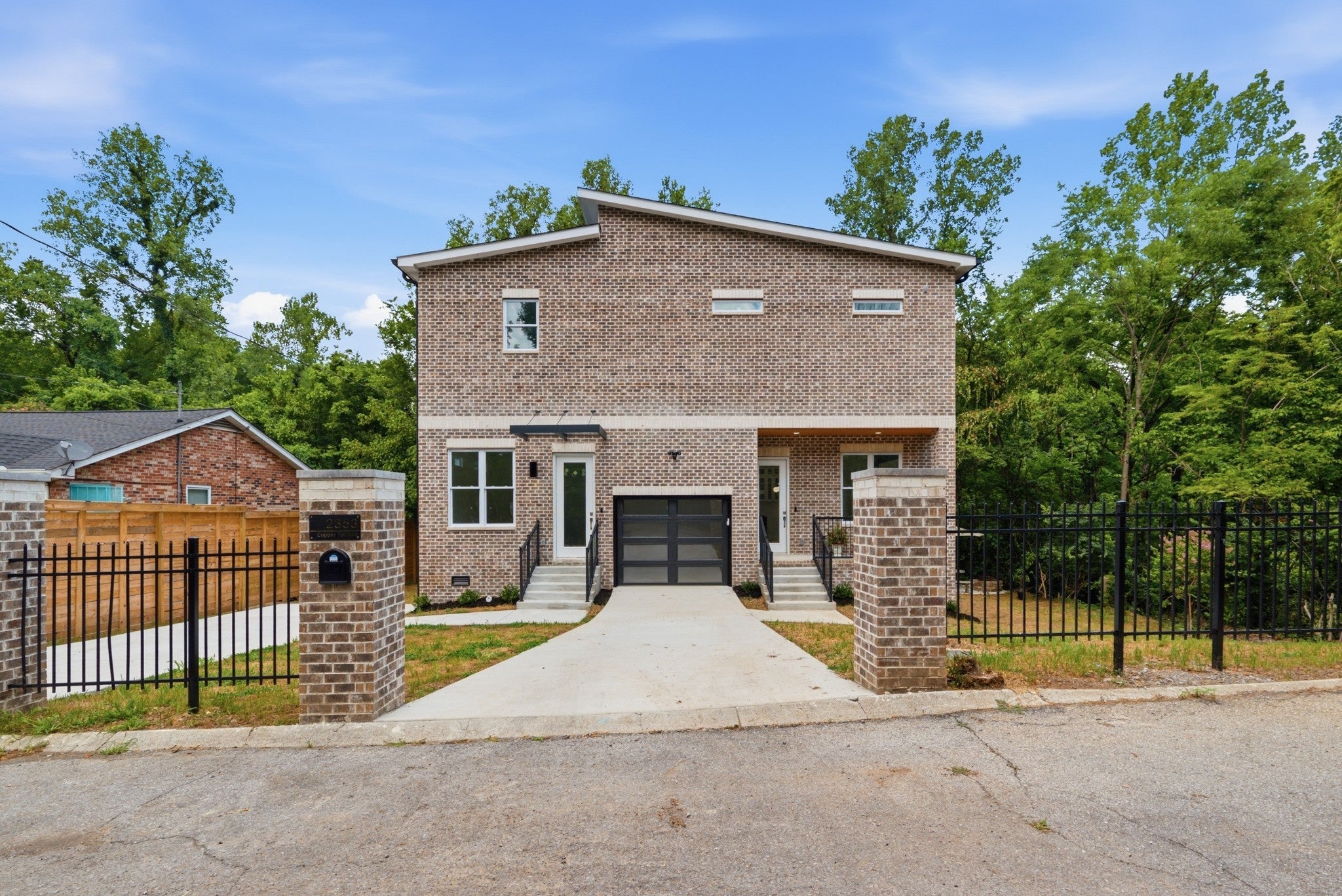 4-bed listing at 2353 Cooper Ter, Nashville